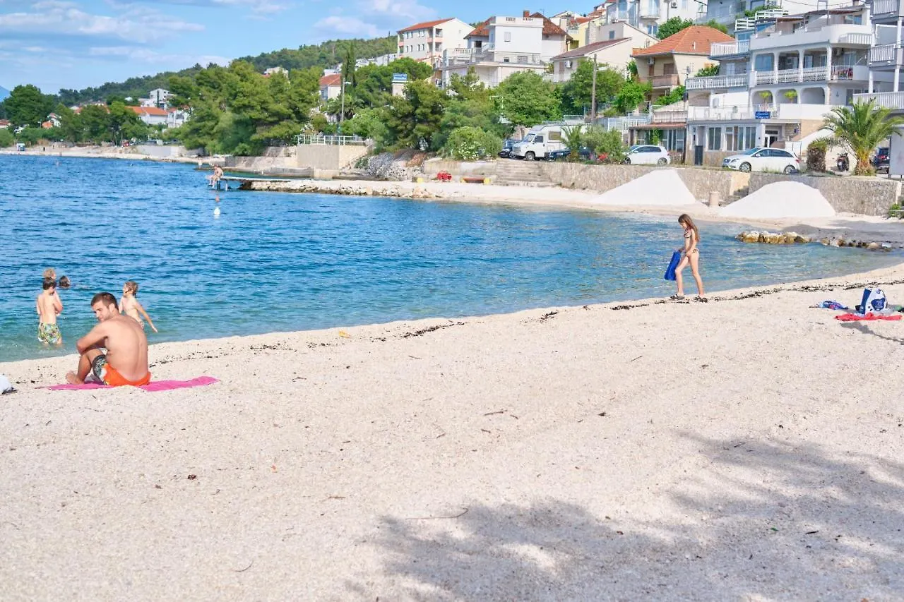 Apartment Sime Trogir Kroatien