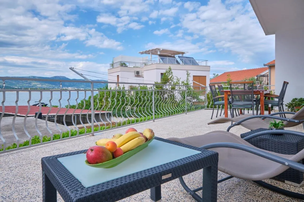 Apartment Sime Trogir