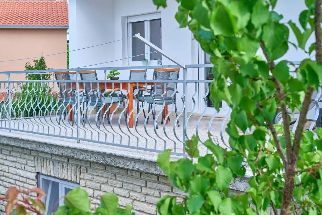Apartment Sime Trogir