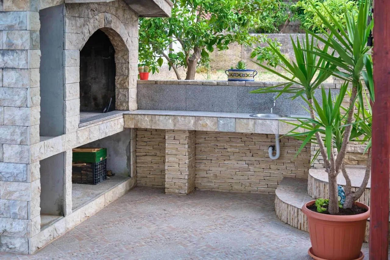 Apartment Sime Trogir Kroatien