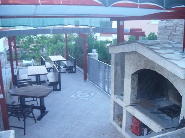 Apartment Sime Trogir